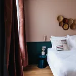 Pensionat Maison Hubert 4*