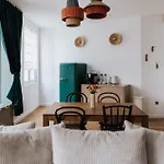 Maison Hubert 4*