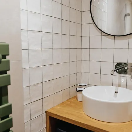 Maison Hubert Guest house *