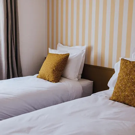 Maison Hubert 4*