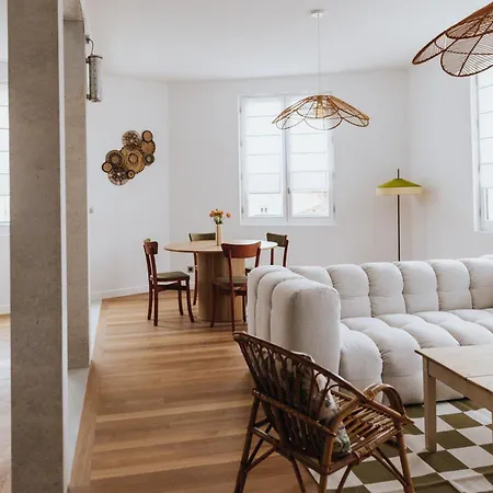 Maison Hubert Guest house *